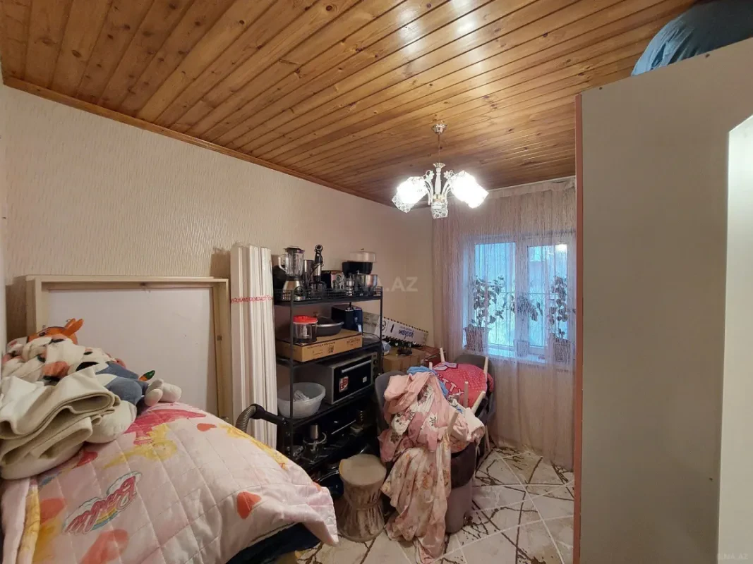 Satılır 6 otaqlı həyət evi 110 m²
