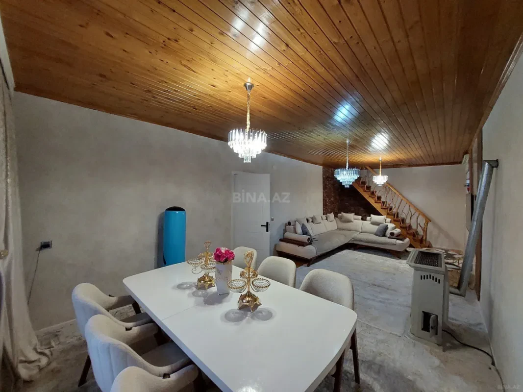 Satılır 6 otaqlı həyət evi 110 m²