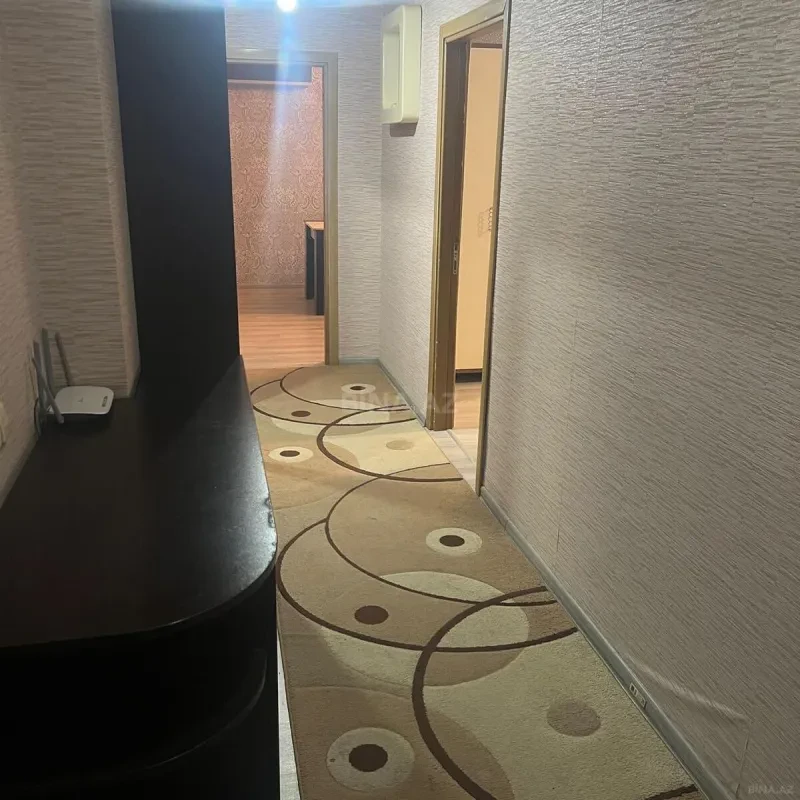 Kirayə verilir 2 otaqlı mənzil 60 m²