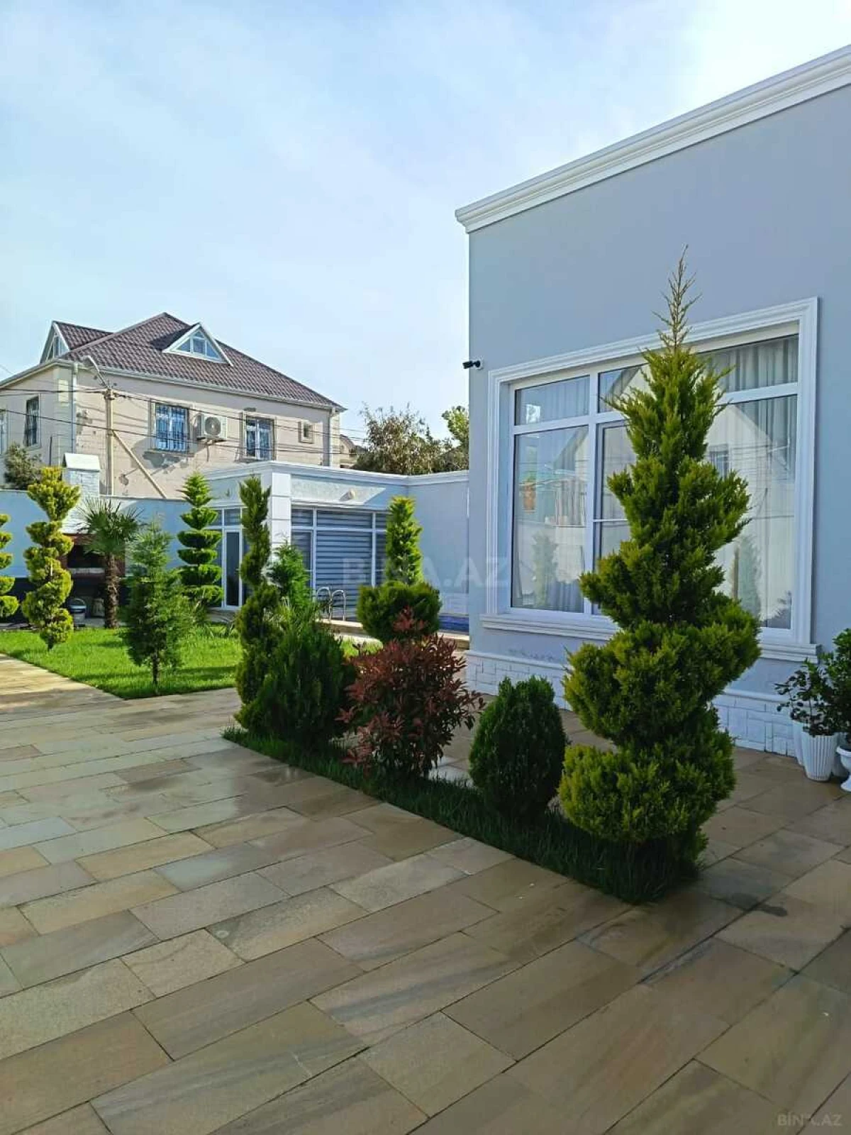 Satılır 4 otaqlı həyət evi 180 m²