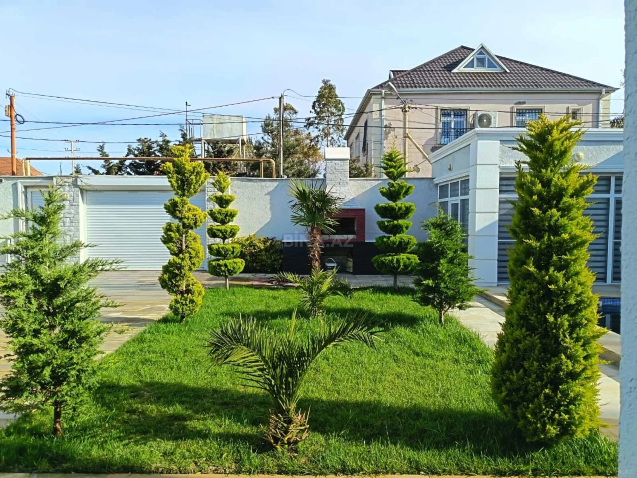 Satılır 4 otaqlı həyət evi 180 m²