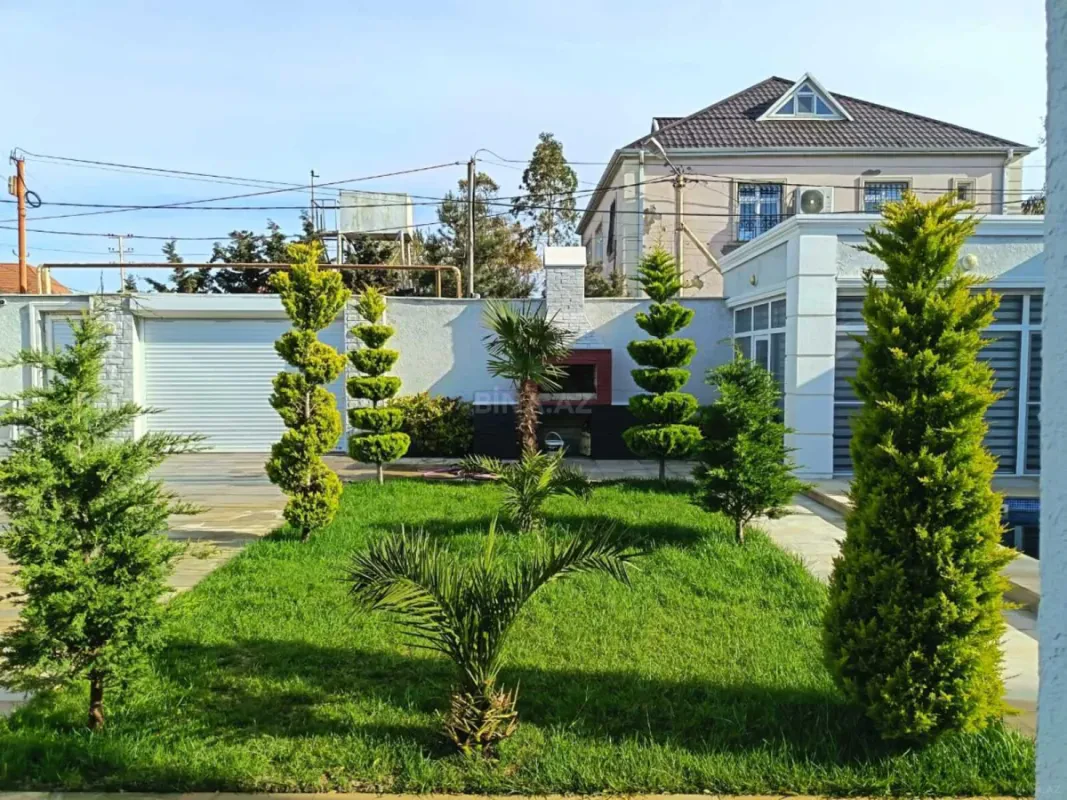 Satılır 4 otaqlı həyət evi 180 m²