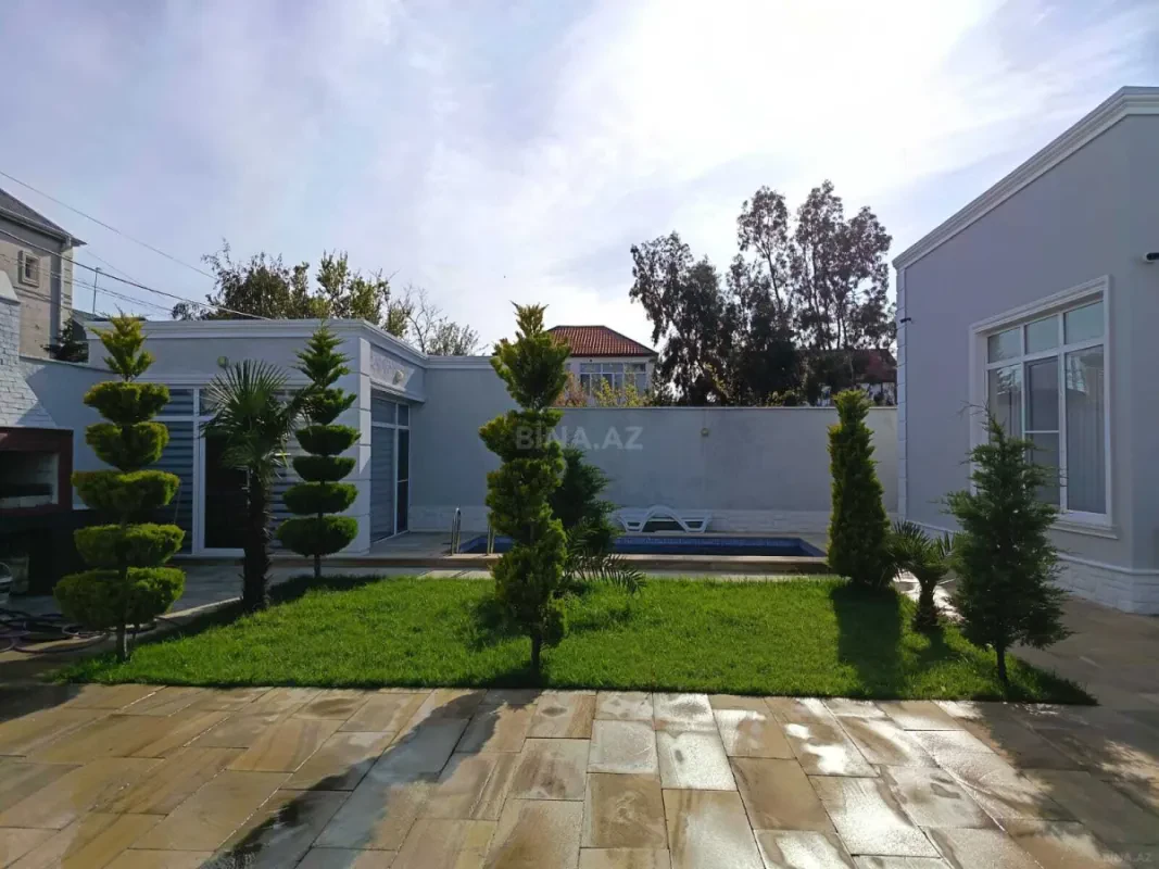 Satılır 4 otaqlı həyət evi 180 m²