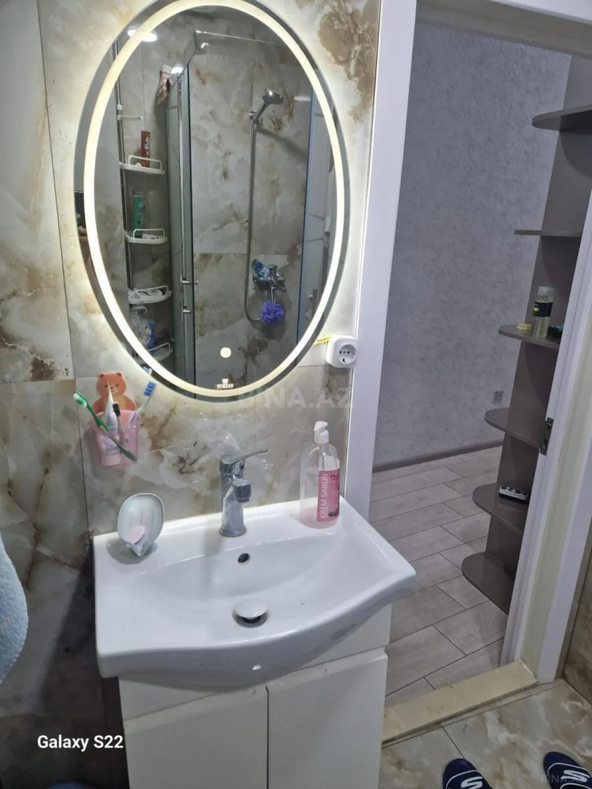 Satılır 2 otaqlı mənzil 63 m²