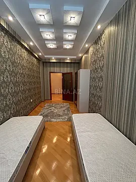 Kirayə verilir 3 otaqlı mənzil 150 m²