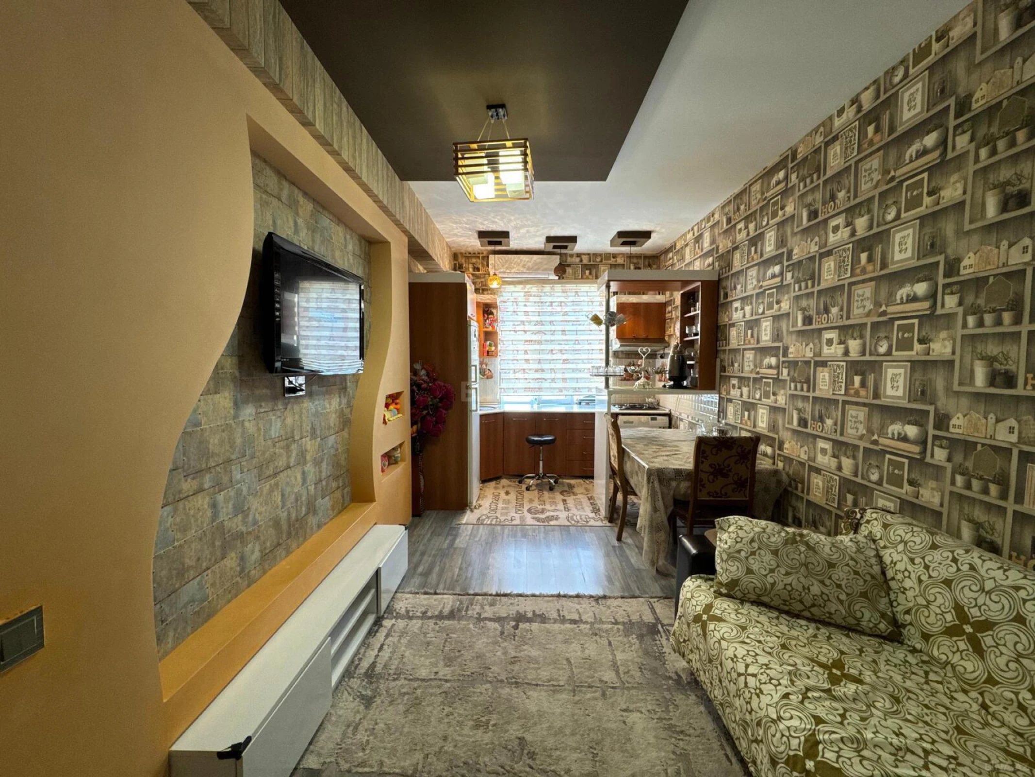 Satılır 2 otaqlı mənzil 42 m²