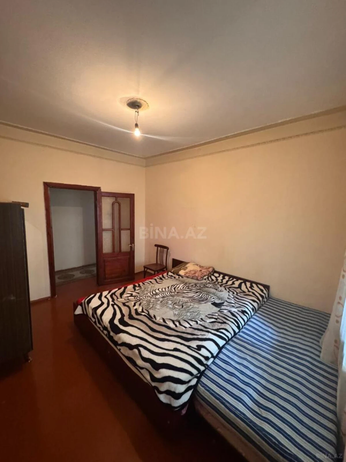 Satılır 2 otaqlı mənzil 65 m²