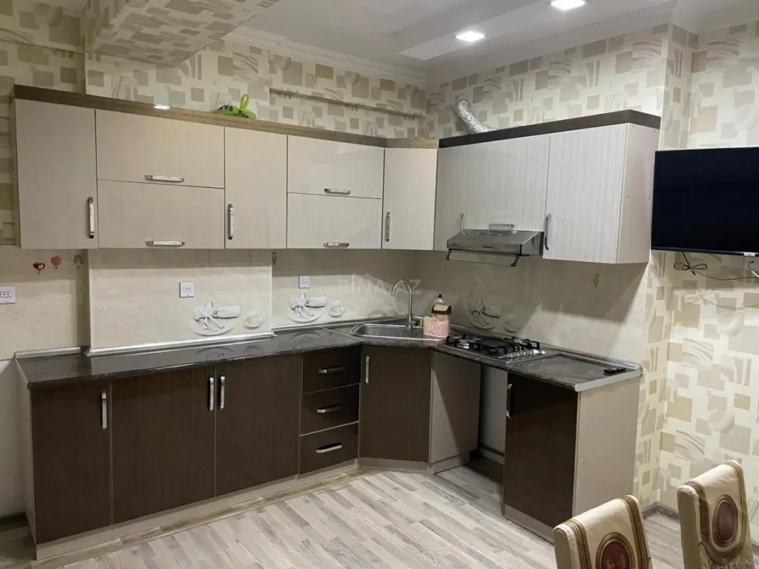 Kirayə verilir 3 otaqlı mənzil 100 m²