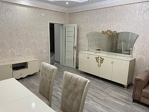 Kirayə verilir 3 otaqlı mənzil 100 m²