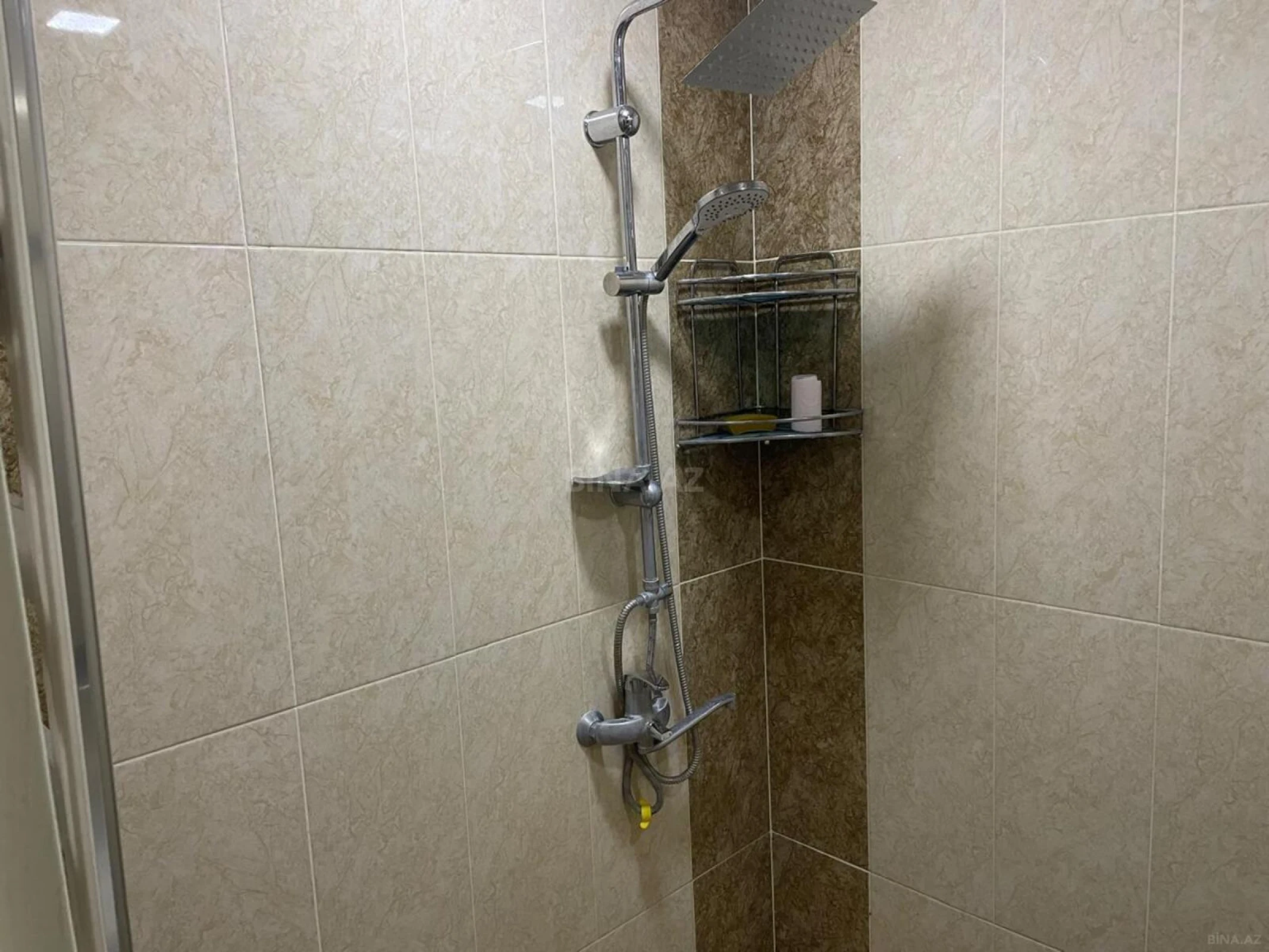 Kirayə verilir 3 otaqlı mənzil 100 m²