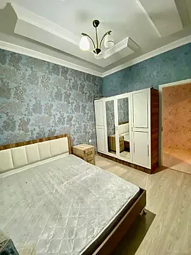 Kirayə verilir 2 otaqlı mənzil 110 m²