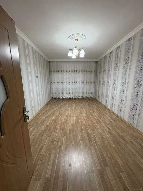 Satılır 3 otaqlı mənzil 50 m²
