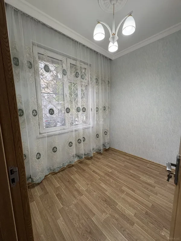 Satılır 3 otaqlı mənzil 50 m²