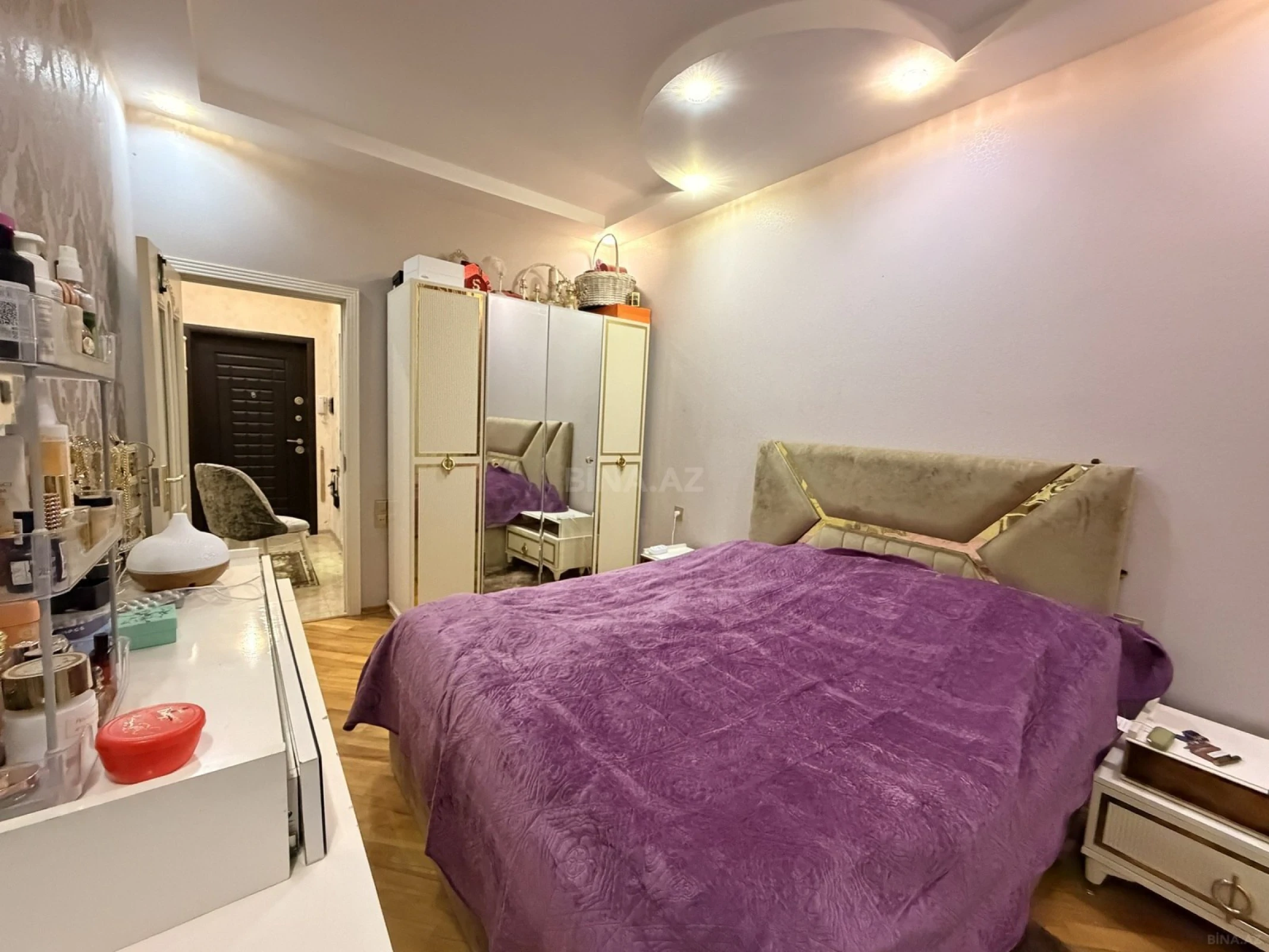 Satılır 2 otaqlı mənzil 54 m²