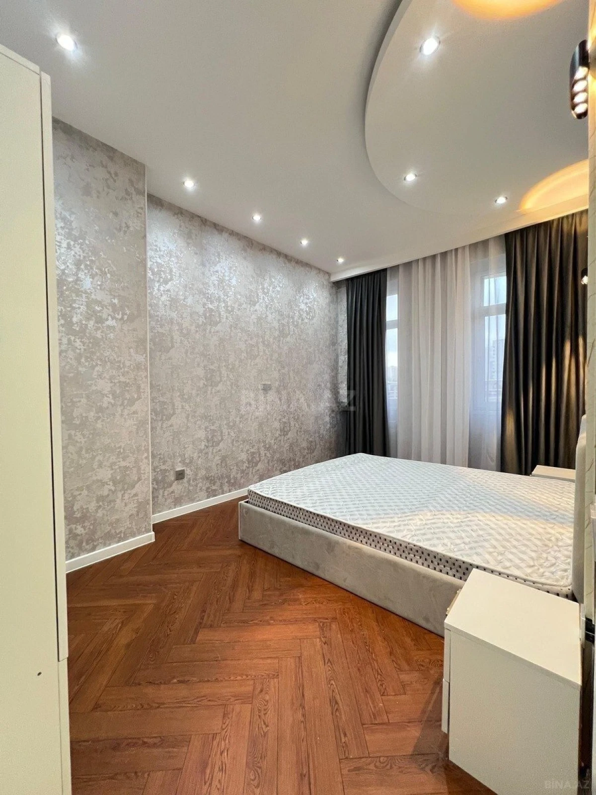 Satılır 3 otaqlı mənzil 68 m²