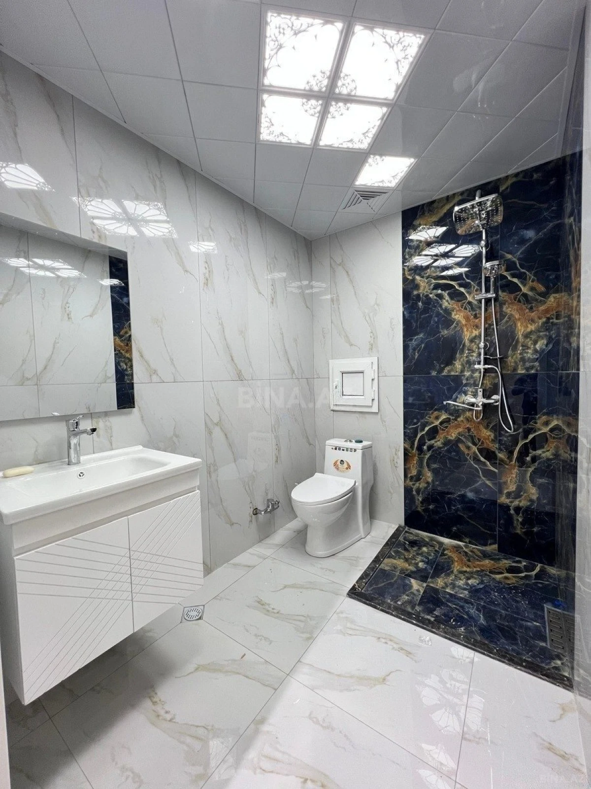 Satılır 3 otaqlı mənzil 68 m²