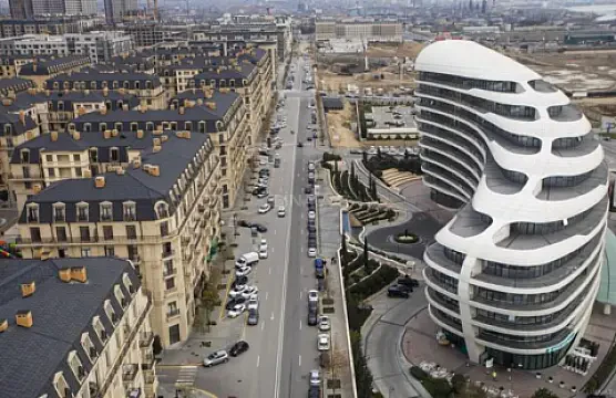 Kirayə verilir 3 otaqlı mənzil 103 m²