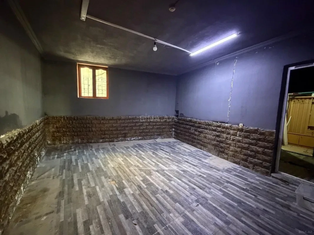 Satılır obyekt 240 m²