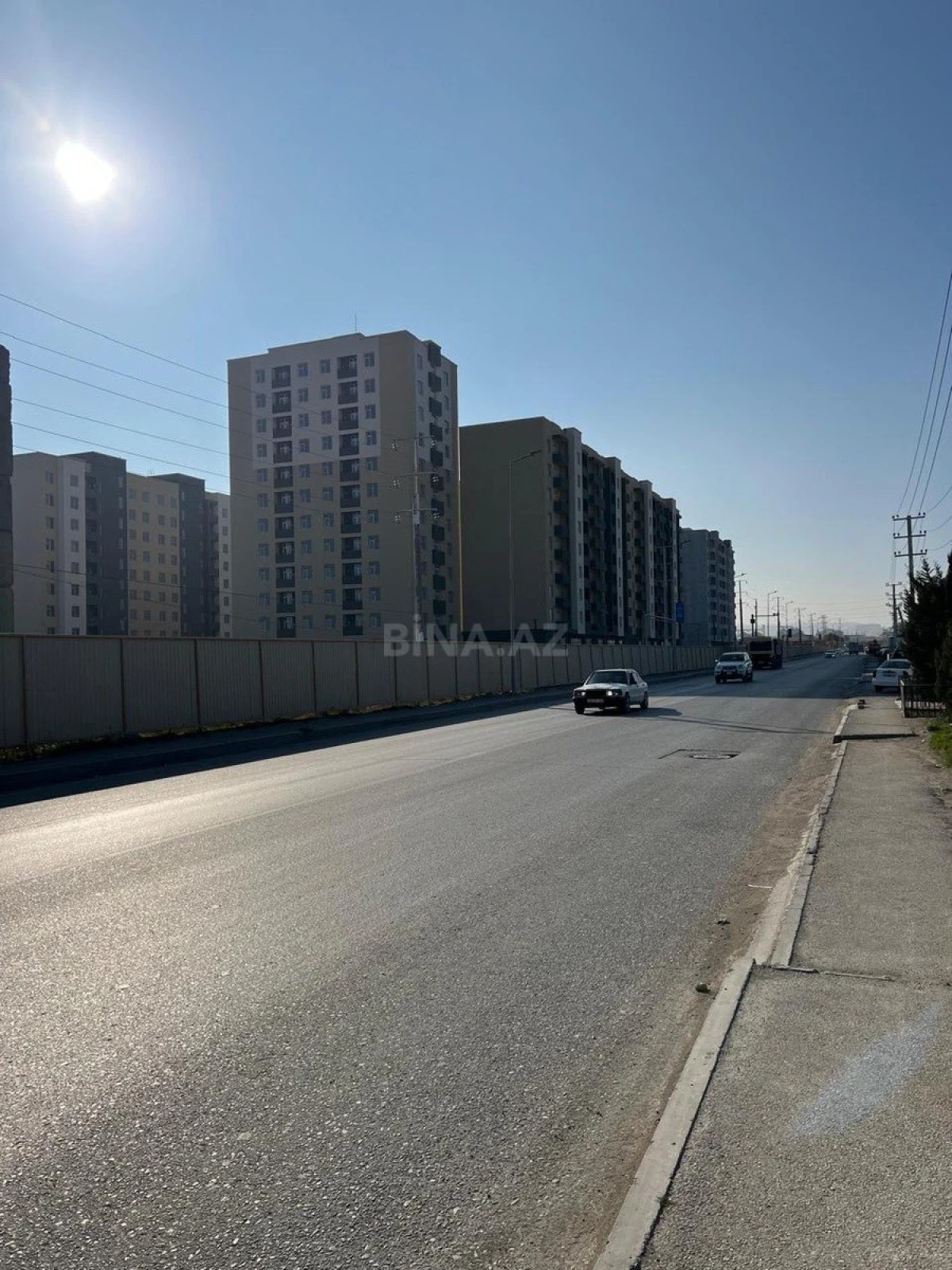 Satılır obyekt 240 m²