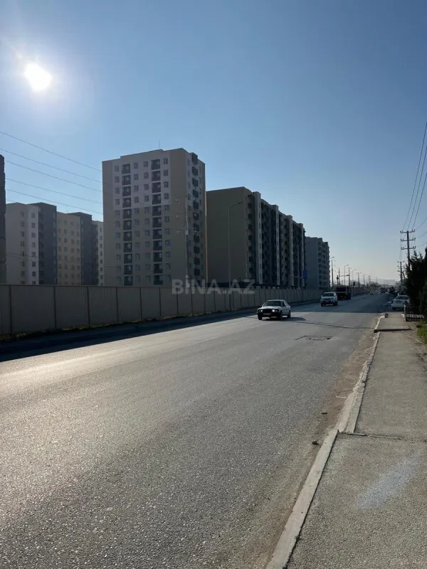 Satılır obyekt 240 m²