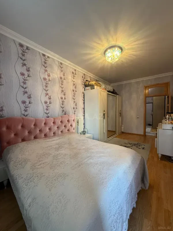 Satılır 3 otaqlı mənzil 90 m²