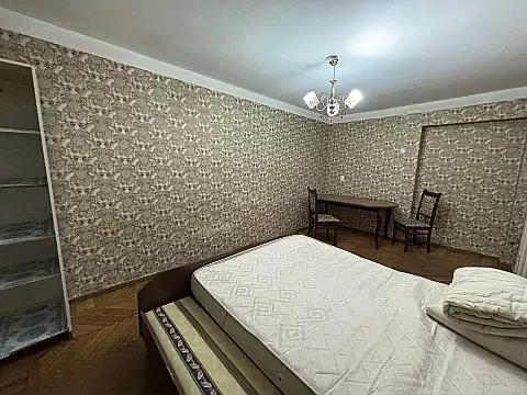 Satılır 1 otaqlı mənzil 36 m²