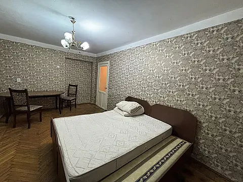 Satılır 1 otaqlı mənzil 36 m²