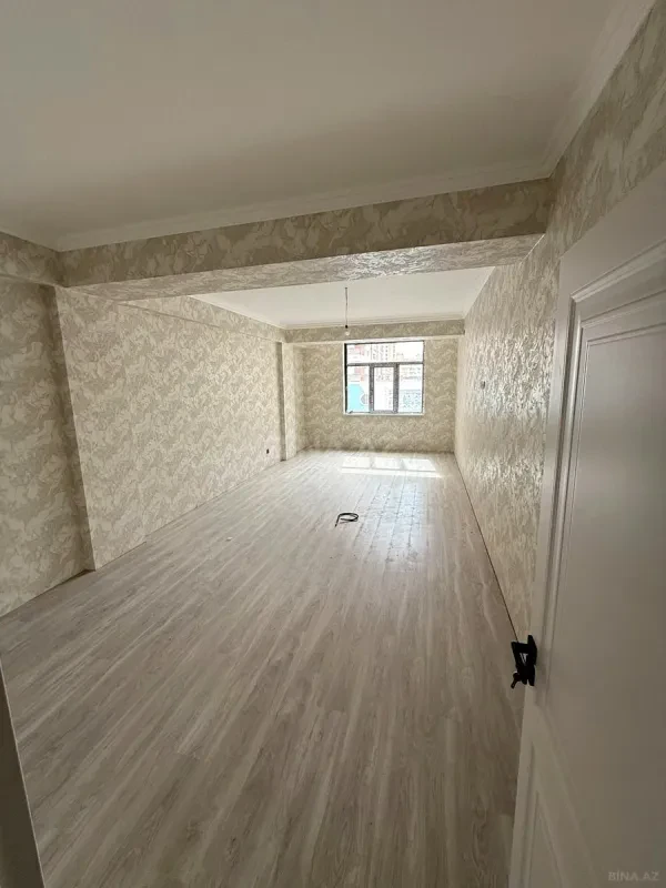 Satılır 3 otaqlı mənzil 115 m²