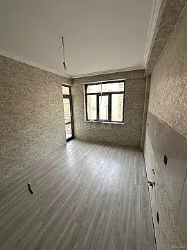 Satılır 3 otaqlı mənzil 115 m²