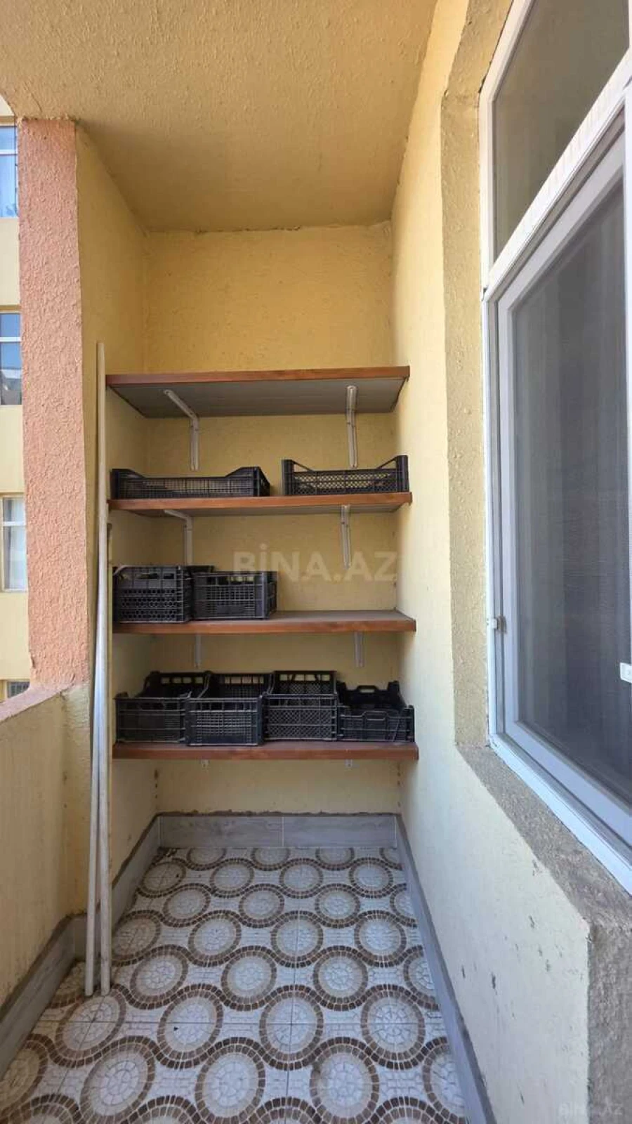 Satılır 3 otaqlı mənzil 135 m²
