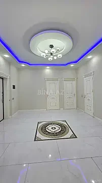 Satılır 3 otaqlı mənzil 135 m²