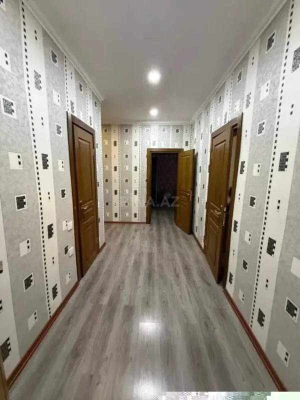 Satılır 7 otaqlı həyət evi 150 m²