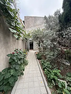 Satılır 7 otaqlı həyət evi 150 m²