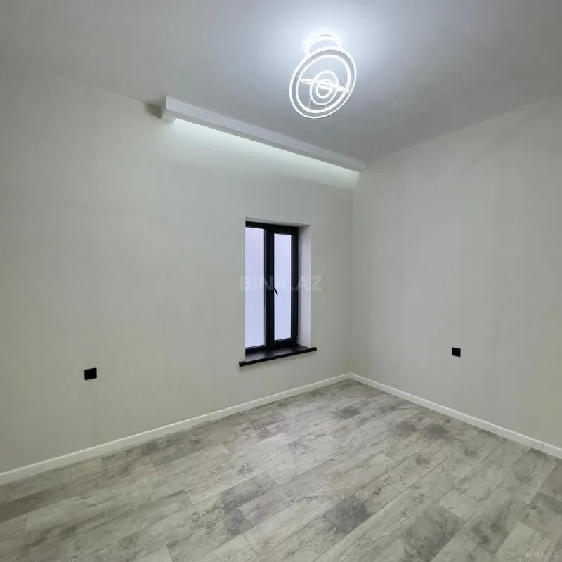 Satılır 4 otaqlı həyət evi 160 m²