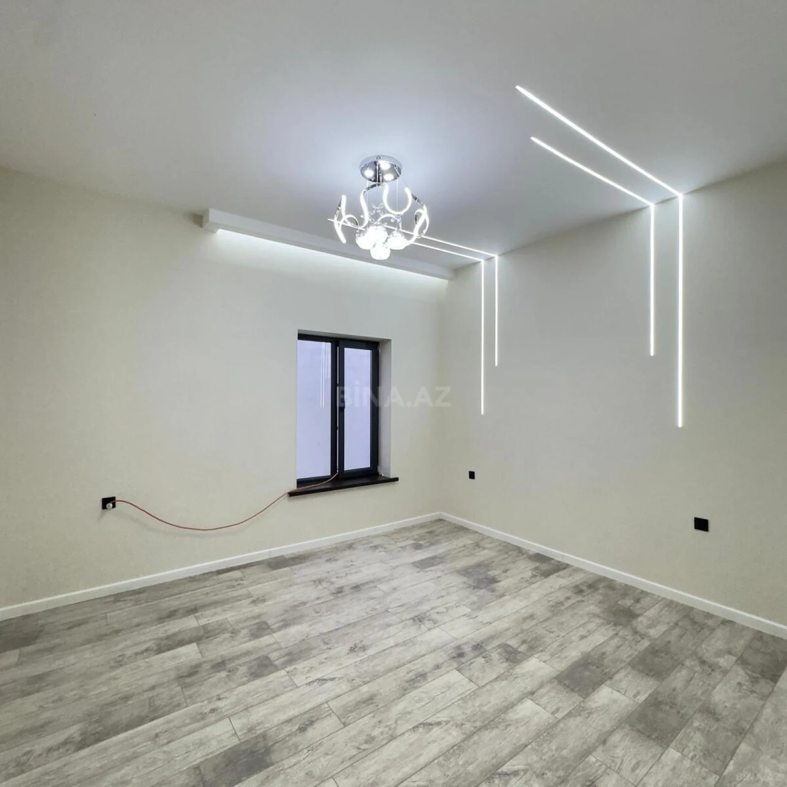 Satılır 4 otaqlı həyət evi 160 m²