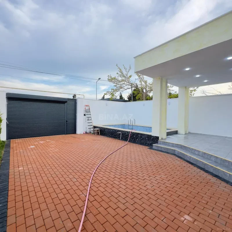 Satılır 4 otaqlı həyət evi 160 m²
