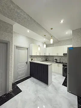 Satılır 2 otaqlı mənzil 71 m²