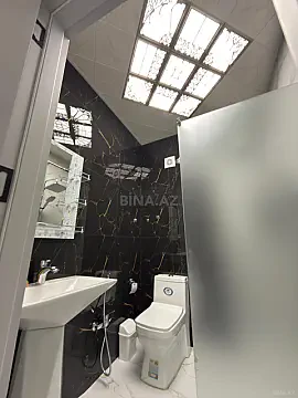 Satılır 2 otaqlı mənzil 71 m²