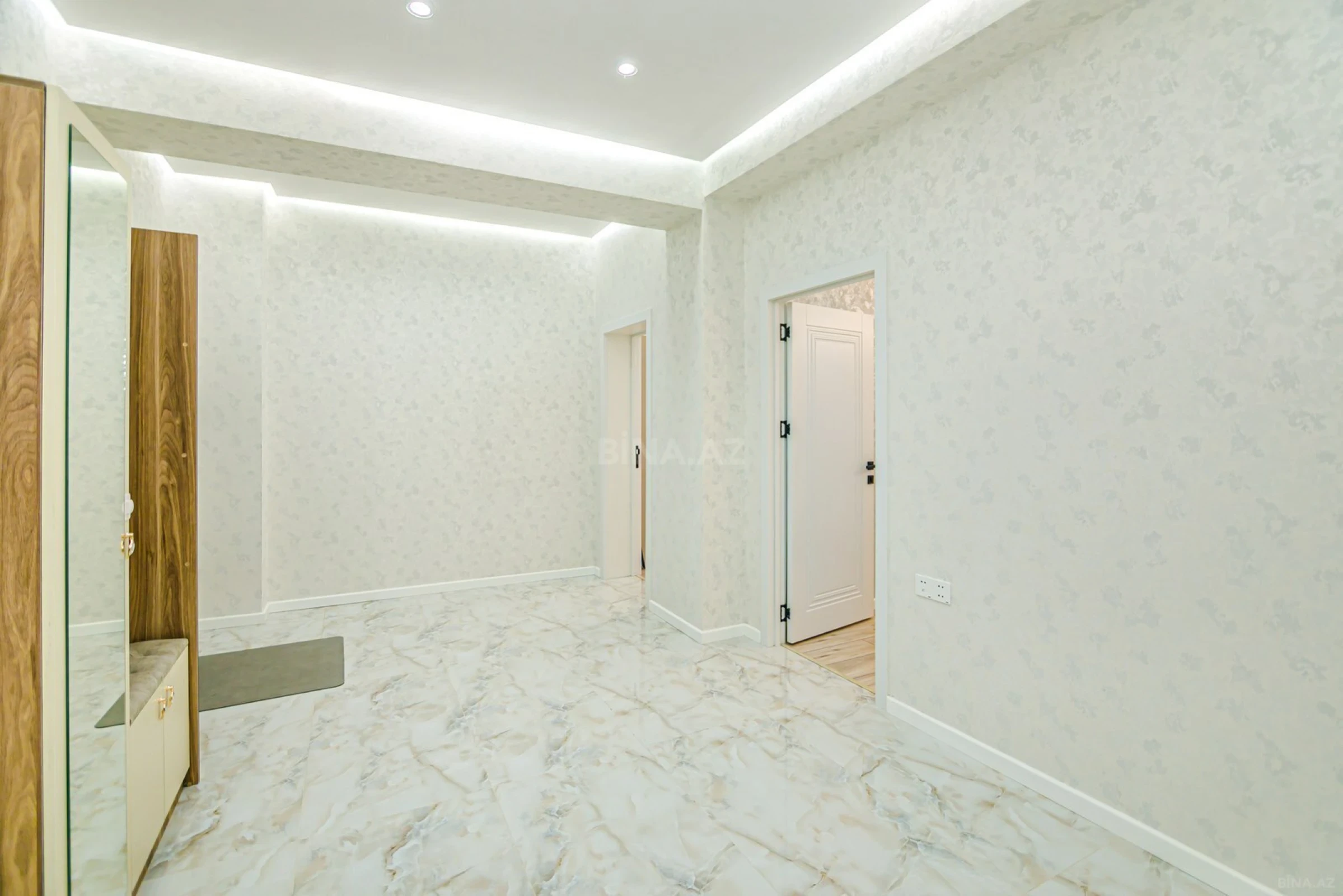 Kirayə verilir 3 otaqlı mənzil 110 m²
