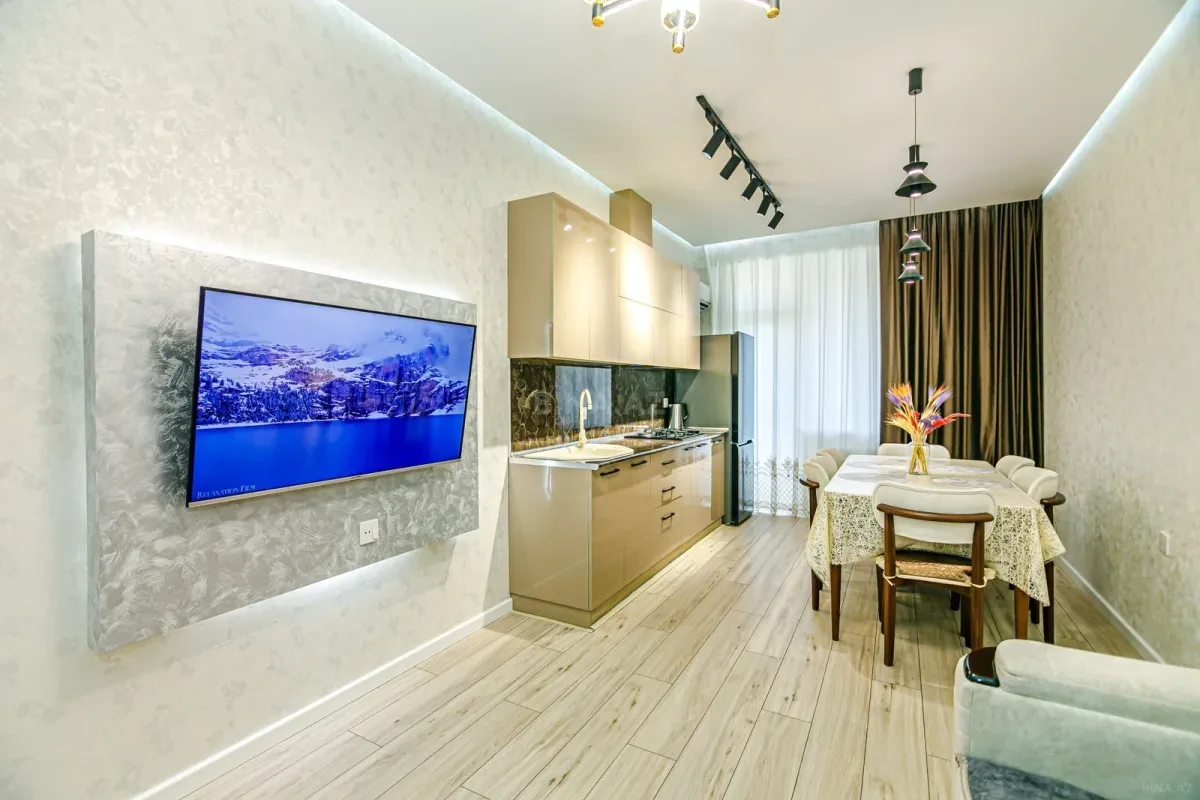 Kirayə verilir 3 otaqlı mənzil 110 m²
