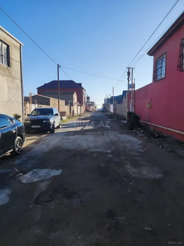 Satılır 4 otaqlı həyət evi 100 m²