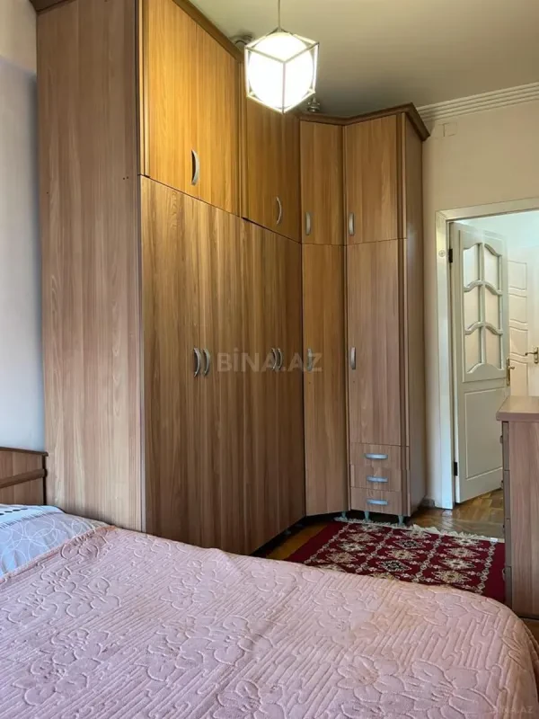 Kirayə verilir 2 otaqlı mənzil 70 m²