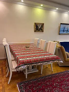 Kirayə verilir 2 otaqlı mənzil 70 m²