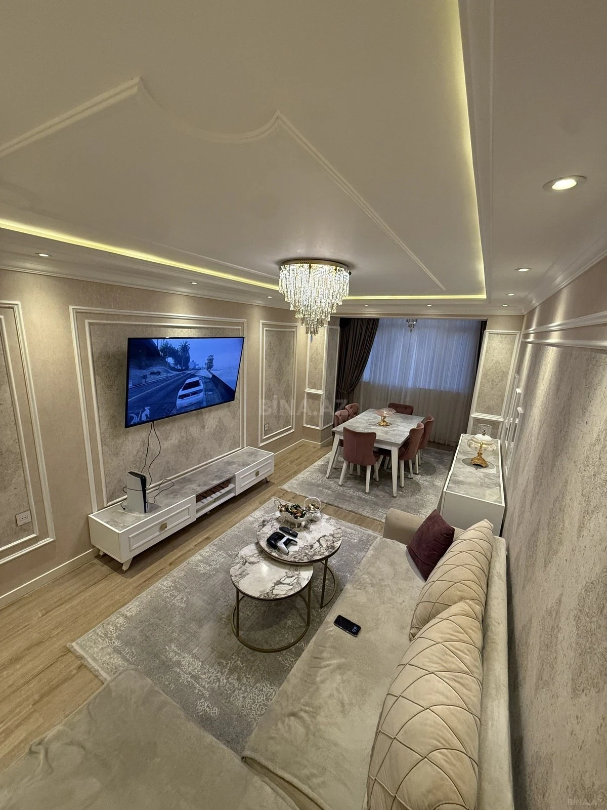 Satılır 2 otaqlı mənzil 68 m²