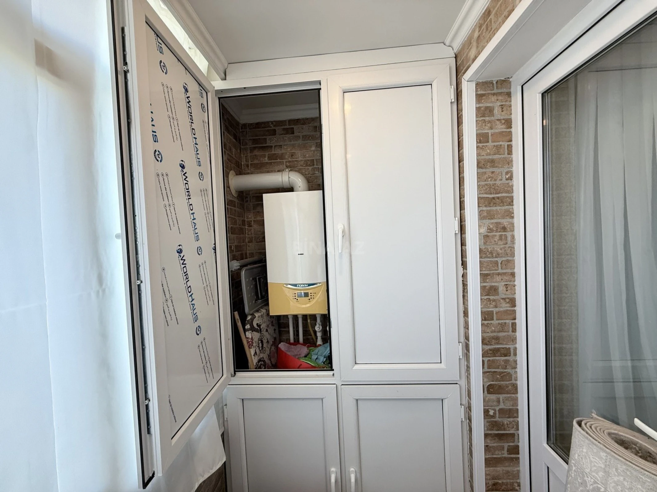 Satılır 2 otaqlı mənzil 68 m²