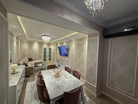 Satılır 2 otaqlı mənzil 68 m²