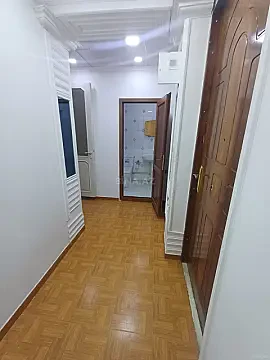 Kirayə verilir 2 otaqlı ofis 65 m²