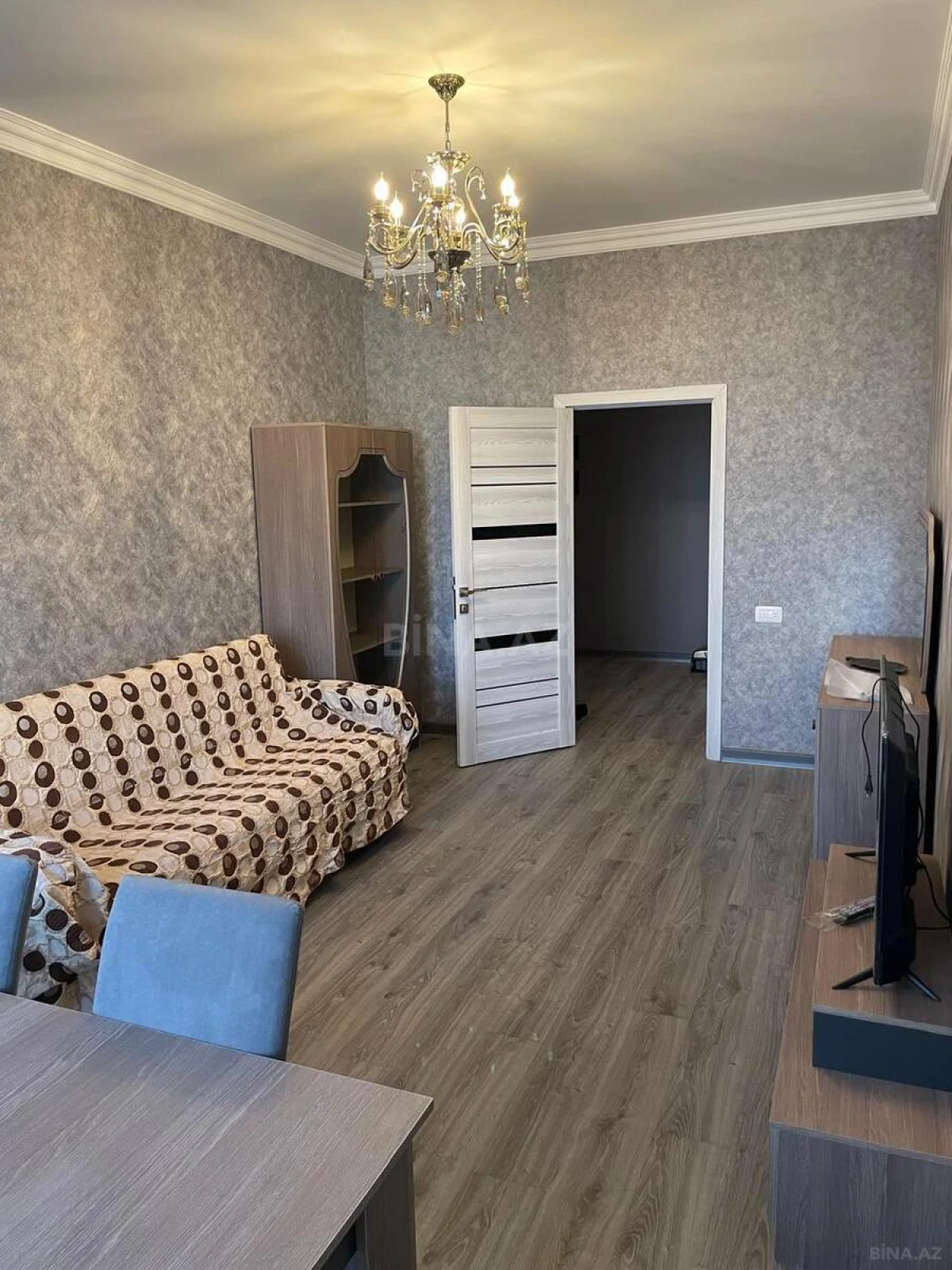 Kirayə verilir 3 otaqlı mənzil 77 m²