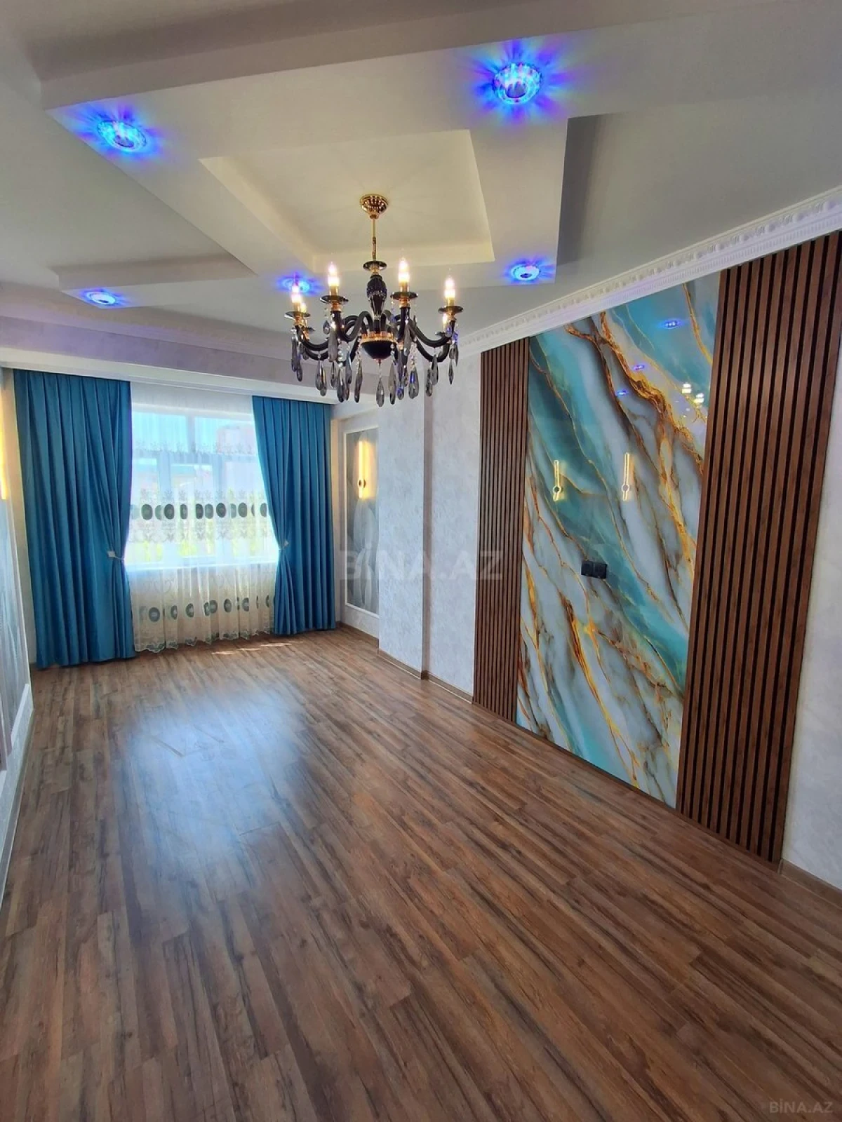 Satılır 2 otaqlı mənzil 58 m²