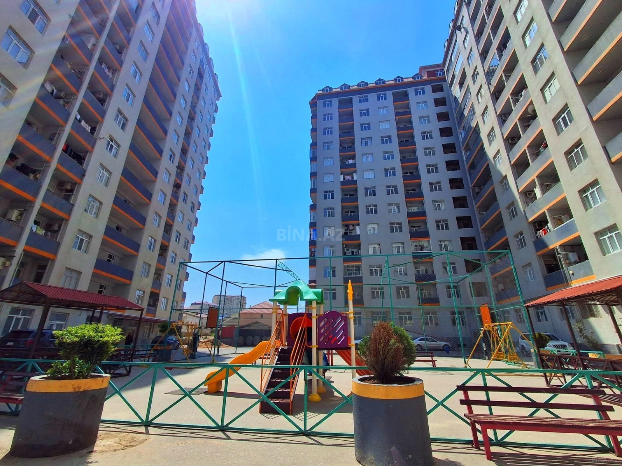 Satılır 2 otaqlı mənzil 58 m²